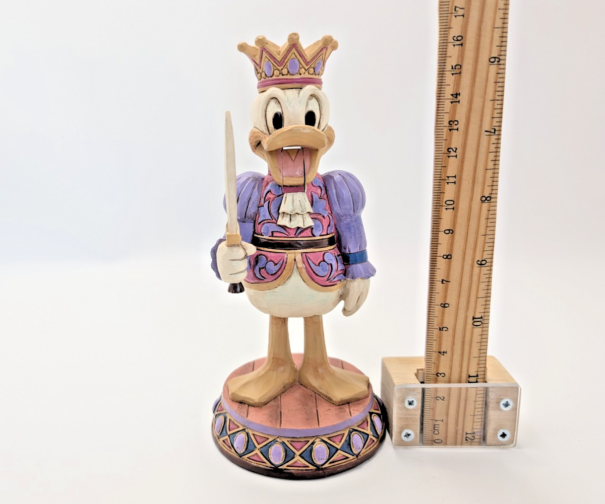 Disney Traditions Donald Duck Reigning Royal Nutcracker 6000948 – detail and condition photograph 11