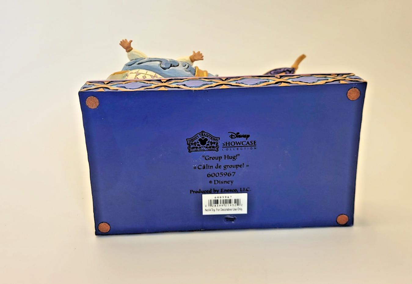 Disney Traditions Showcase Group Hug Aladdin Figurine Jasmine Abu Jim Shore15