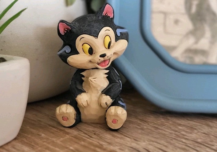 Disney Traditions Jim Shore - Figaro Mini Figure Ornament - Pinocchio0