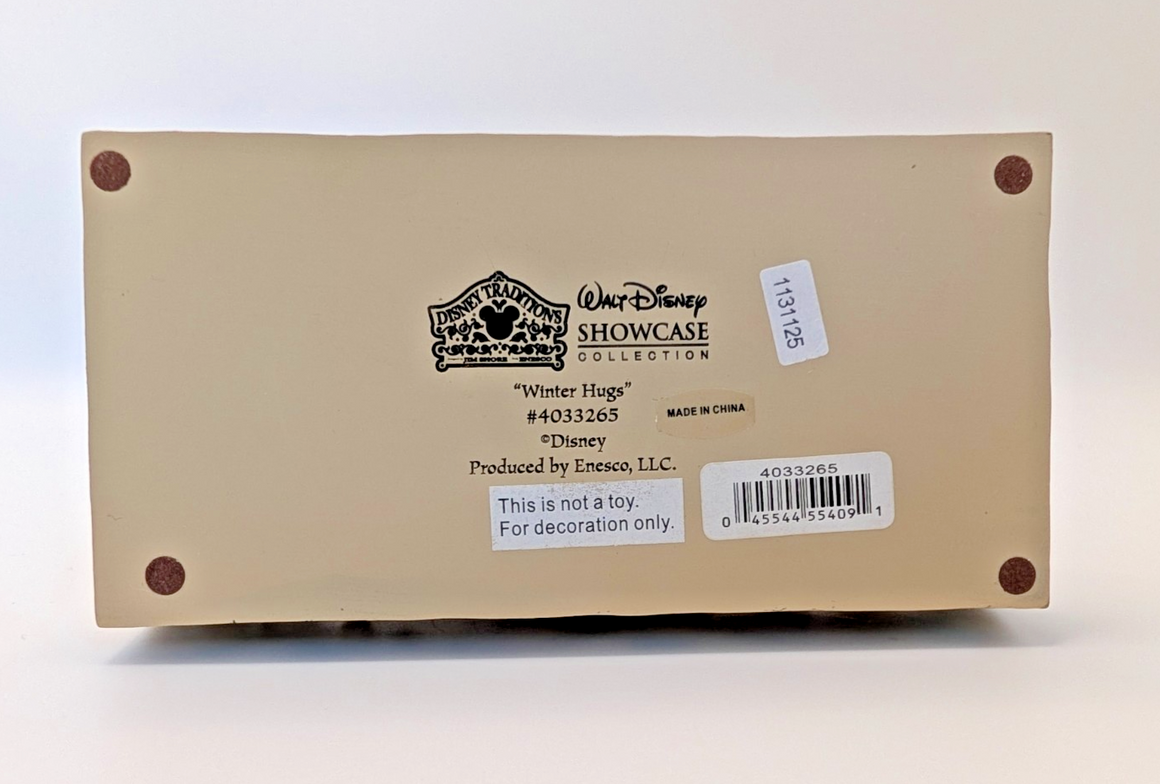 Disney Traditions Winter Hugs Pooh Tigger snowman 4033265 boxed figurine - full display view
