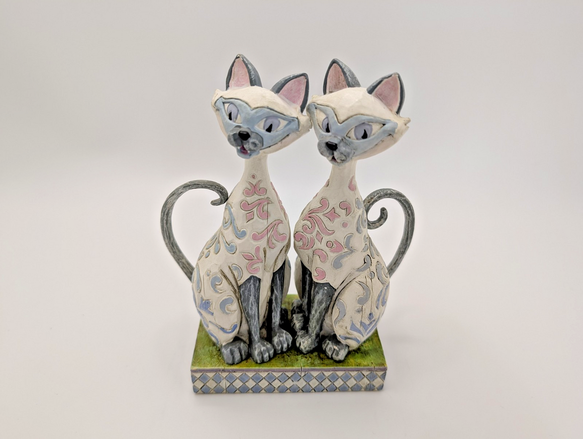 Disney Traditions Showcase Si & Am Scheming Suitors Figurine Lady & Tramp Boxed13