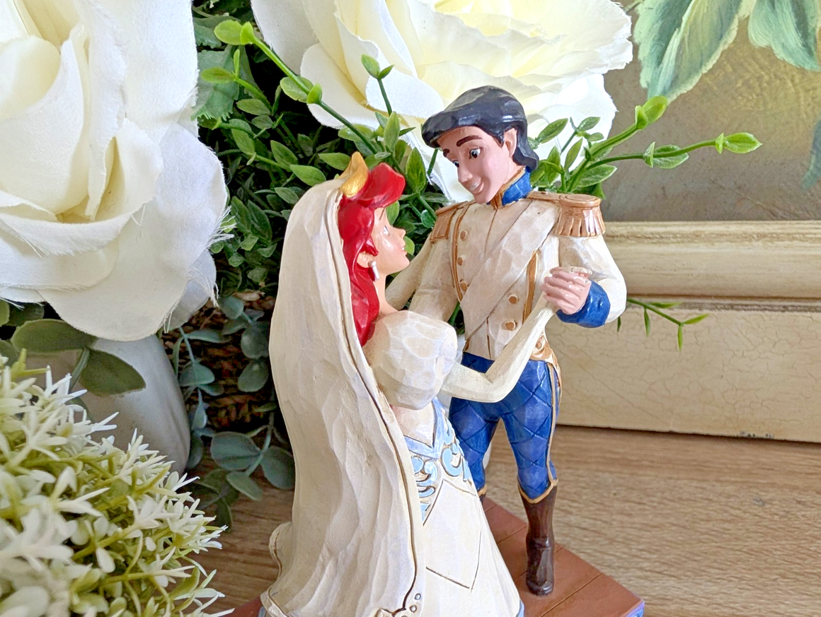 Disney Traditions Ariel and Eric Wedded Bliss figurine 4056749 photo 3