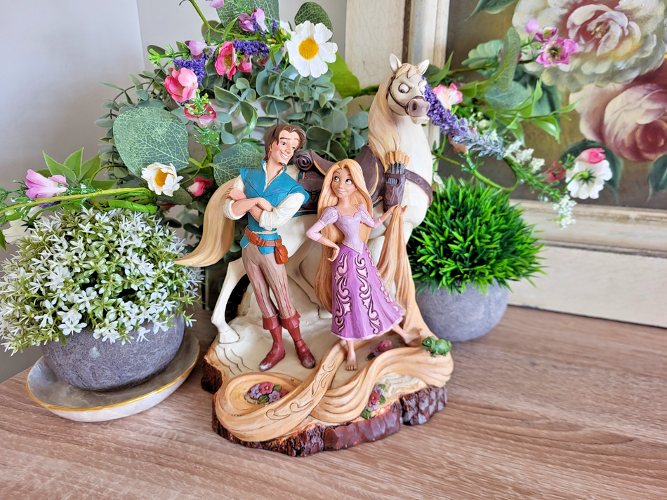 Disney Traditions Showcase Tangled Figurine Rapunzel Live Your Dream Jim Shore0