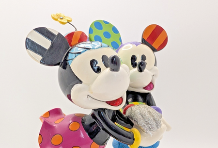 Disney Britto Mickey and Minnie 4049689 limited edition 1726 of 2500 figurine - view 16