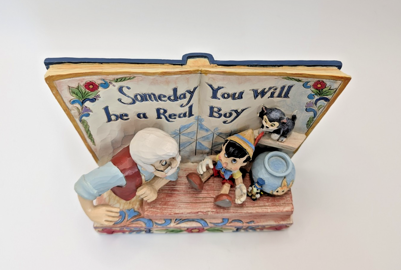 Disney Traditions Showcase Pinocchio Figurine Someday You Will Be A Real Boy14
