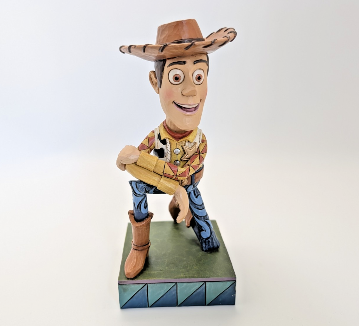 Disney Traditions Woody Howdy Partner Toy Story figurine 4031490 photo 4