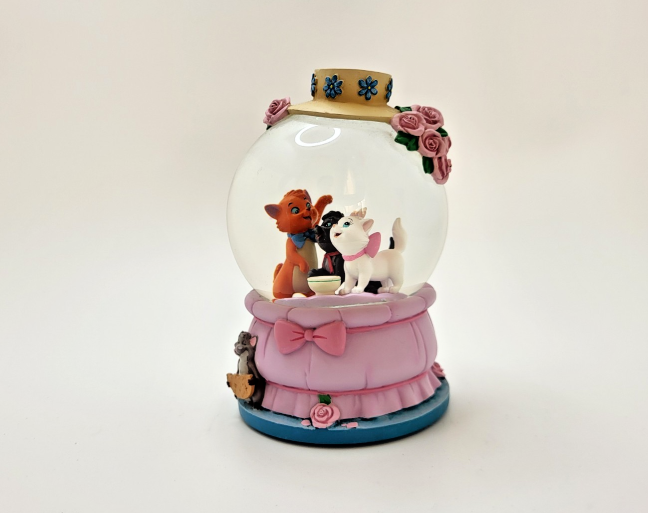 Disney Aristocats Snowglobe Disneyland Paris Exclusive Aristocats Kittens Marie5