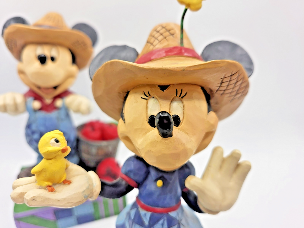 Disney Traditions Mickey & Minnie Figurines Country Life Fresh From The Farm12