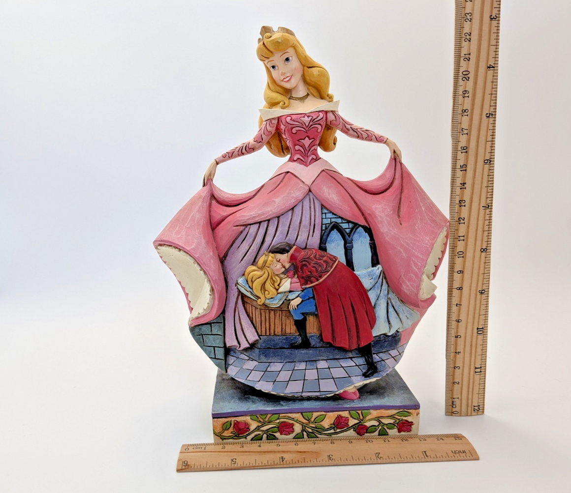 Disney Traditions Showcase Aurora True Loves Kiss Jim Shore Sleeping Beauty12