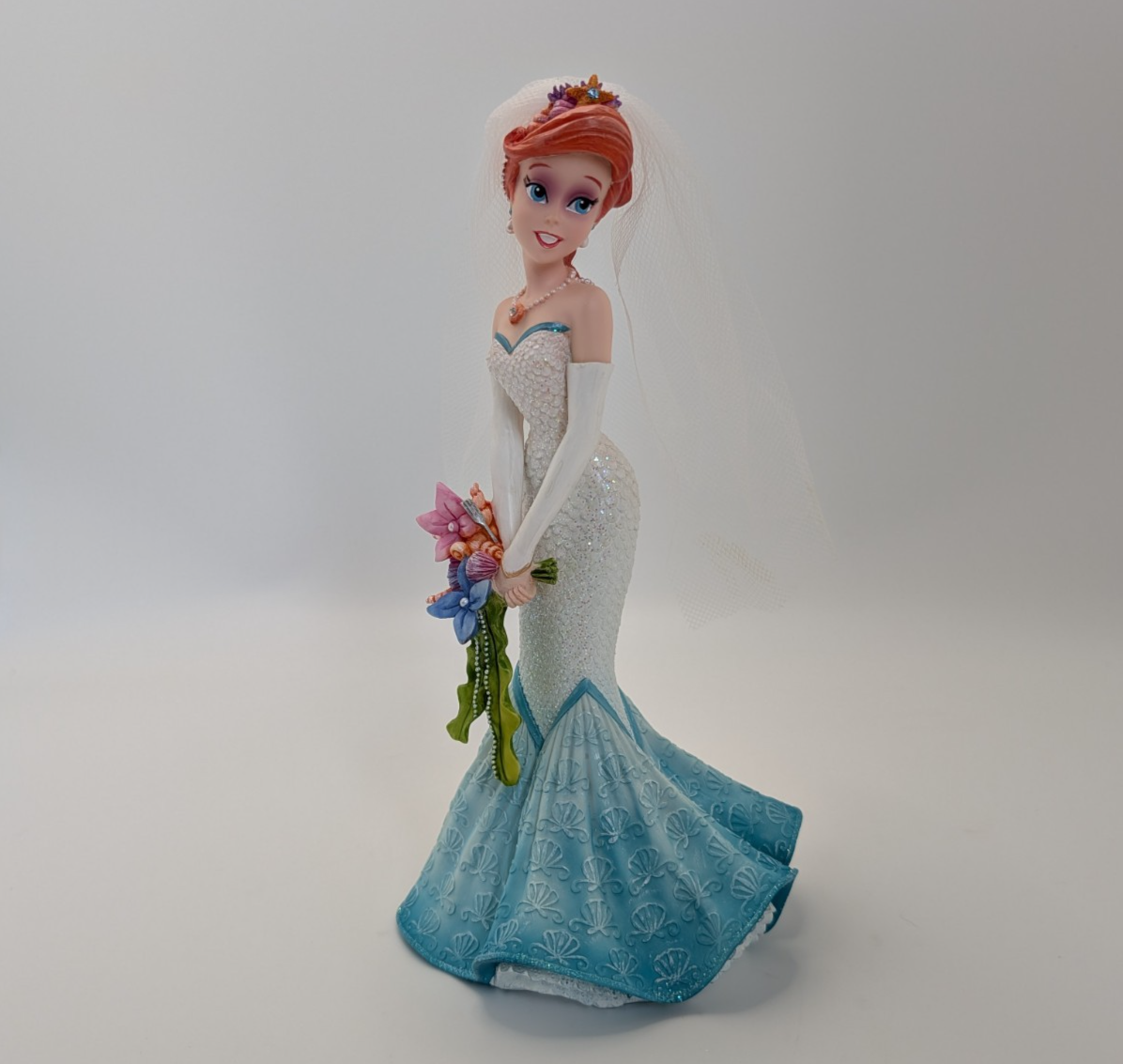 Disney Showcase Ariel wedding dress Haute Couture figurine 4050707 photo 4