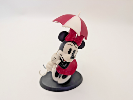 Disney Enchanting Collection Minnie Mouse Big Smile on a Rainy Day A24357 – condition detail