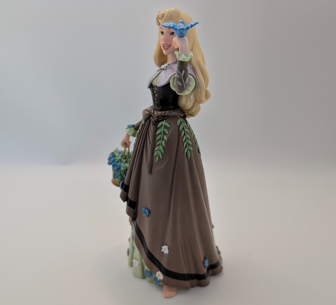 Disney Showcase Briar Rose Aurora Botanical 6014849 boxed figurine - three-quarter view