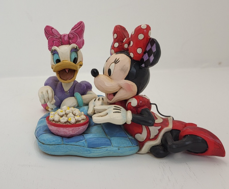 Disney Traditions Minnie Mouse & Daisy Duck Figurine Girls Night Ornament2
