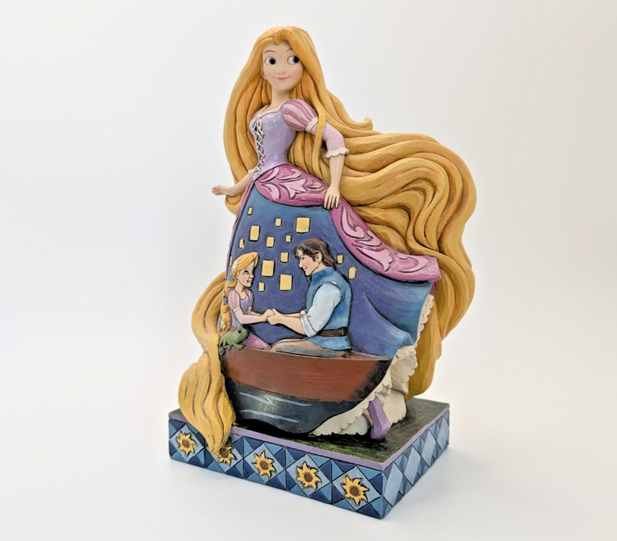 Disney Traditions Showcase Rapunzel Figurine Enlightened Love Jim Shore Tangled3