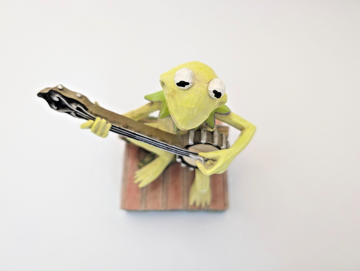 Disney Traditions Kermit Find Your Rainbow Connection 4020800 – condition close-up