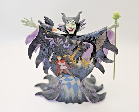Disney Traditions Maleficent Malevolent Madness figurine 4055439 hand-painted finish detail