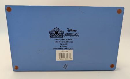 Disney Traditions Ariel and Ursula Wicked and Wishful 6010094 – base and pattern detail