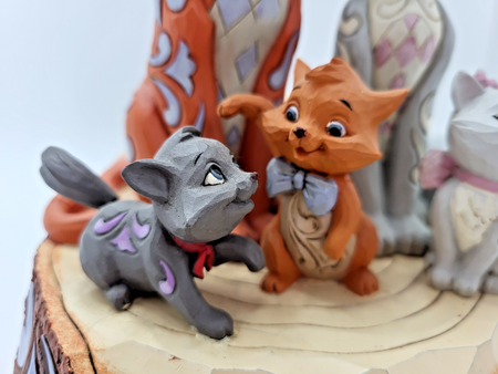 Disney Traditions Aristocats Pride & Joy Figurine Cat Ornament Dutchess 600705713