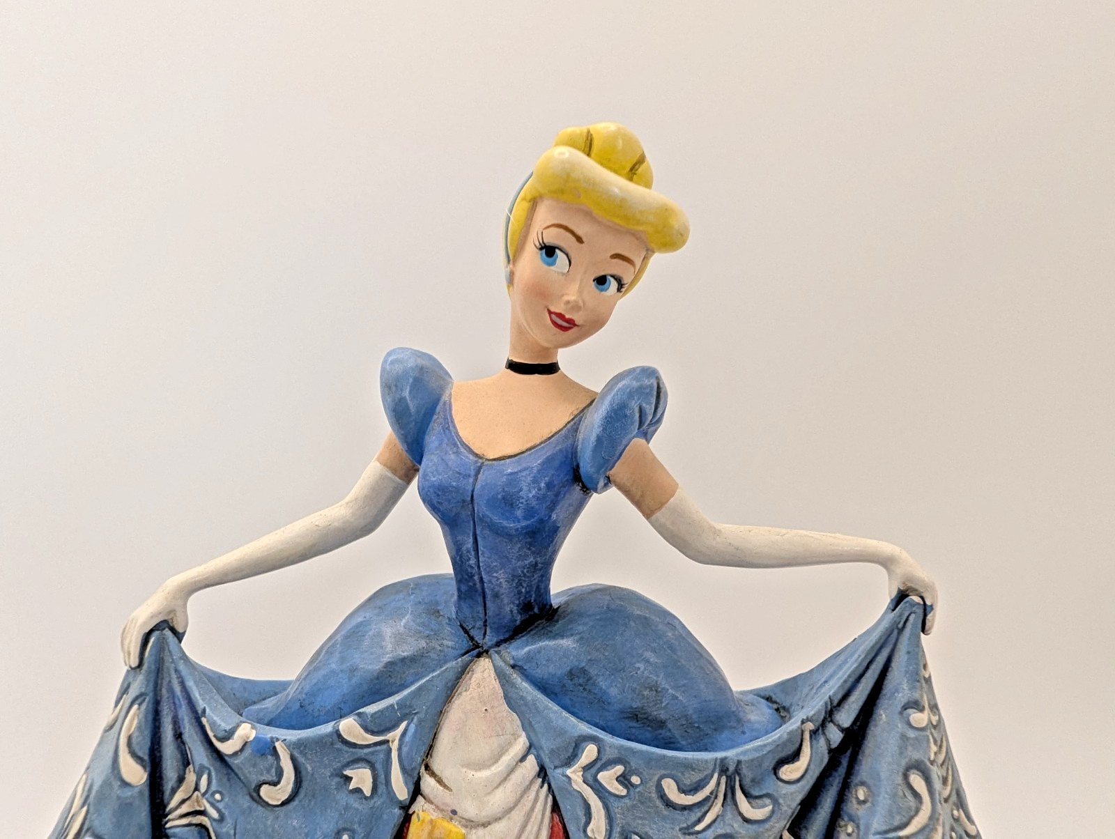 Disney Traditions Showcase Cinderella Romantic Waltz Figurine Jim Shore Scene16