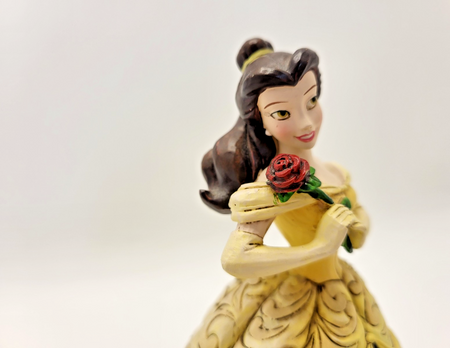 Disney Traditions Belle Figurine Enchanted Castle Dress Ornament Beauty17
