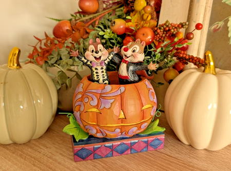 Disney Traditions Chip and Dale Tiny Tricksters Halloween figurine photo 1