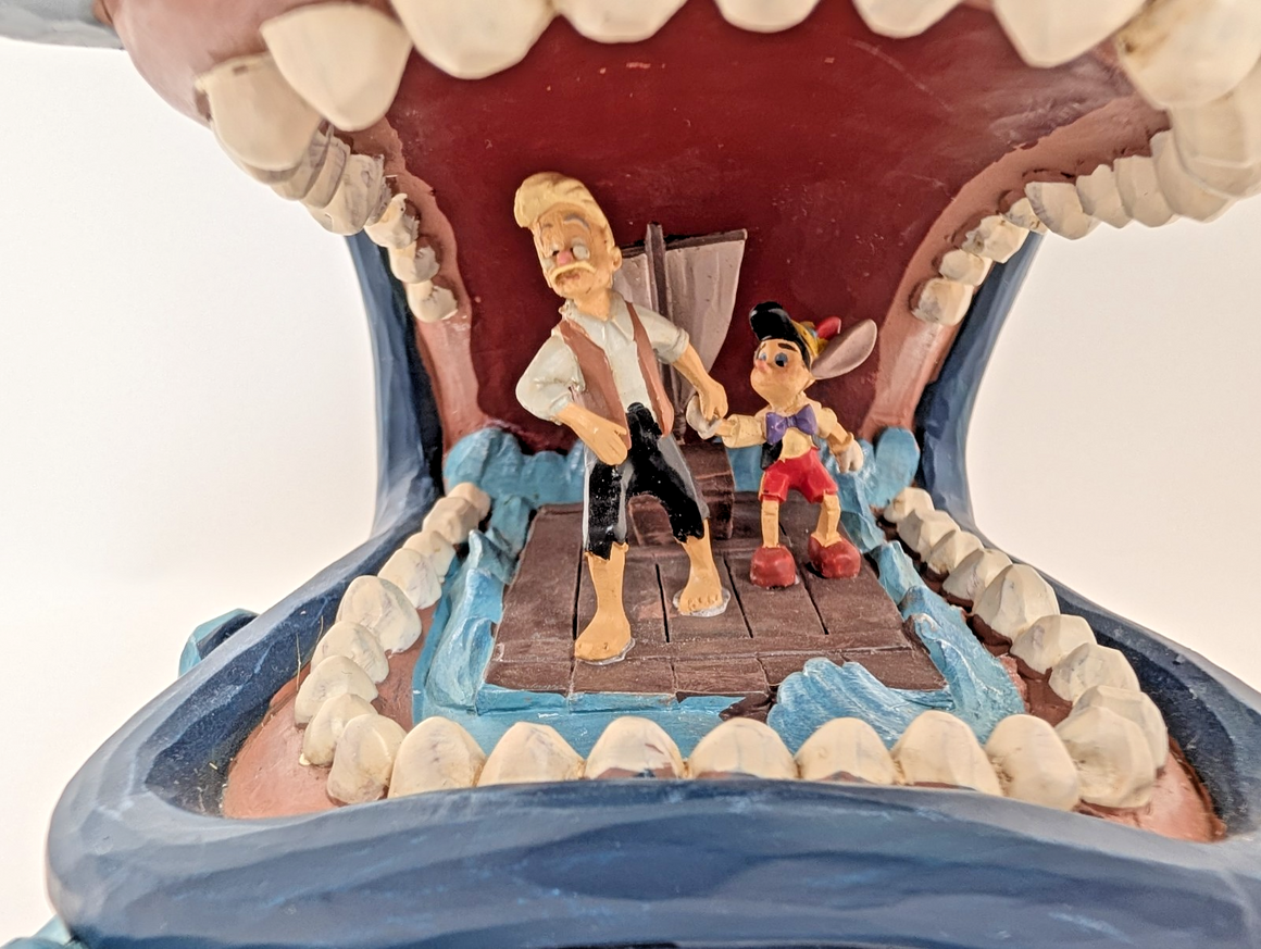 Disney Traditions Pinocchio A Whale of a Whale Figurine Jim Shore 600597112