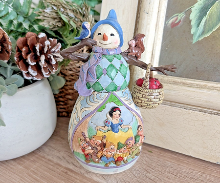 Disney Traditions Snow White Hi Ho Holidays 4046020 Christmas Figurine – full figurine view