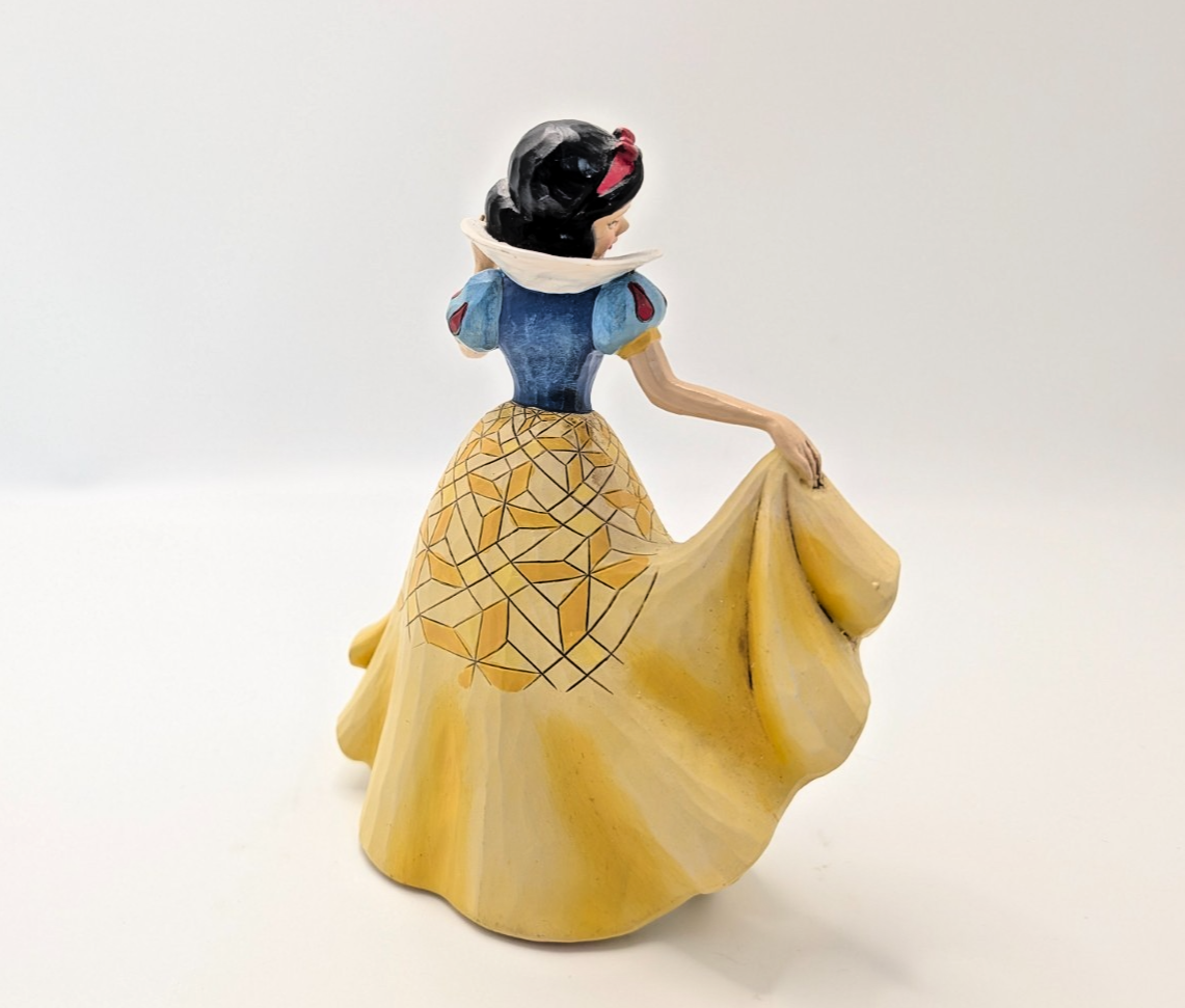 Disney Traditions Snow White Castle in the Clouds 4045243 by Jim Shore – detail and condition photograph 5
