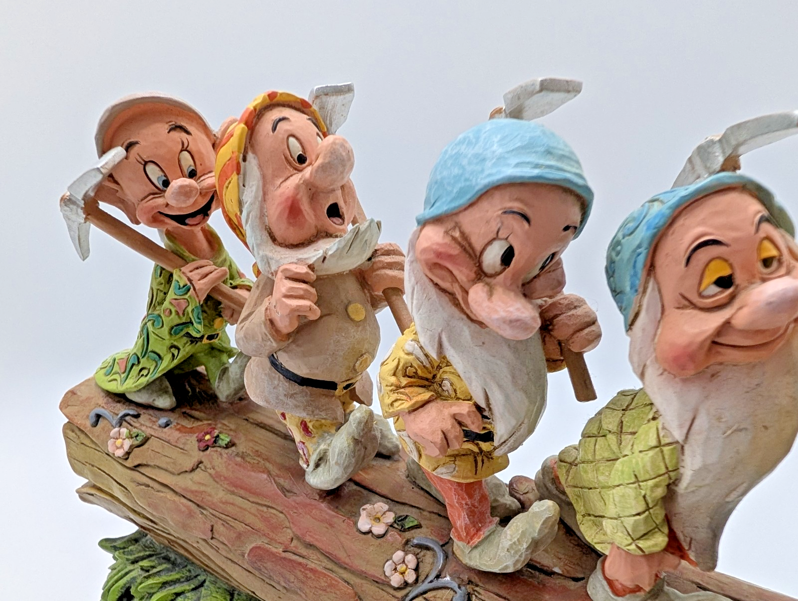 Disney Traditions Showcase Homeward Bound Figure Seven Dwarfs Ornament Jim Shore13