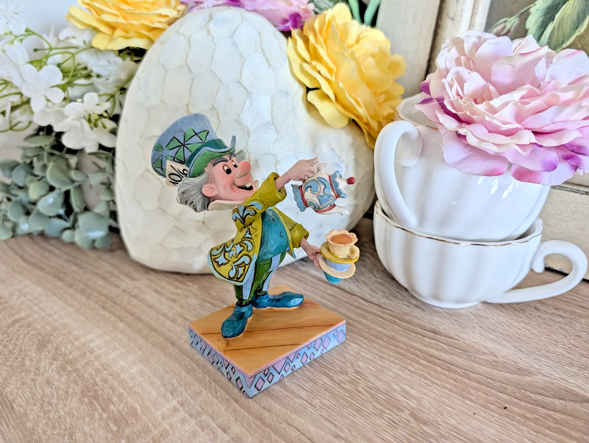 Disney Traditions Mad Hatter A Spot of Tea figurine photo 3