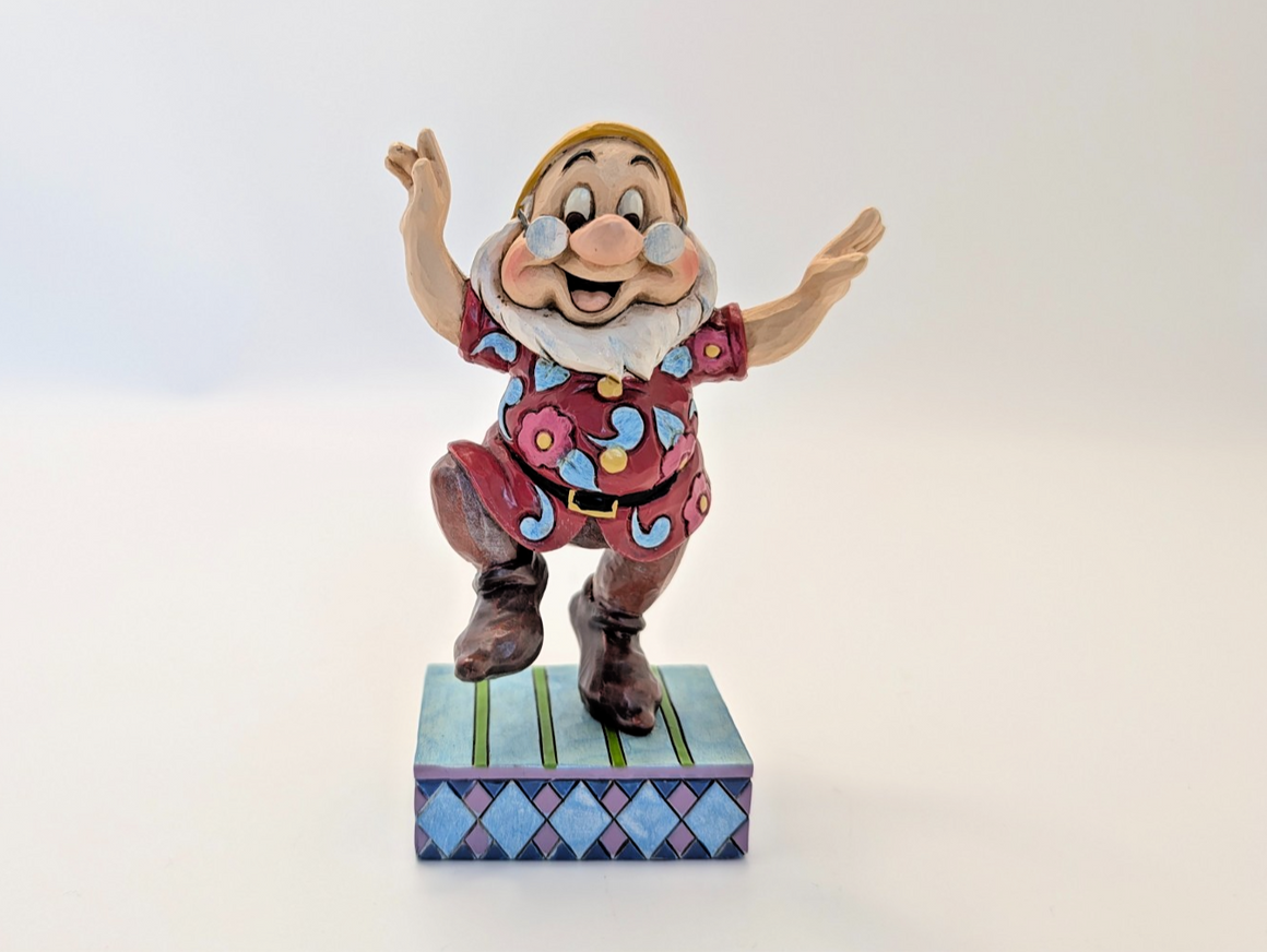 Disney Traditions Dancing Doc Snow White 4049628 boxed figurine - rear view