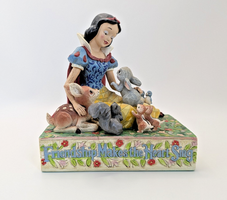 Disney Traditions Showcase Snow White Figurine Friendship Makes The Heart Sing4