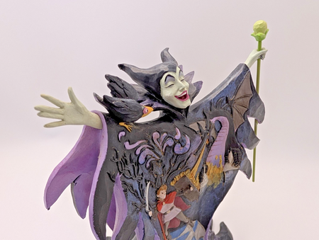 Disney Traditions Maleficent Malevolent Madness figurine 4055439 original box rear