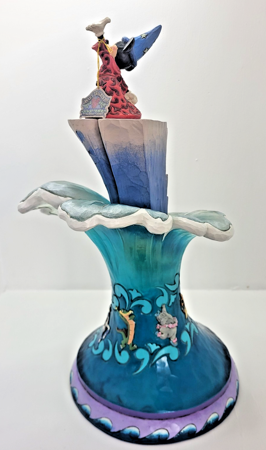 Disney Traditions Summit of Imagination (Sorcerer Mickey Masterpiece Figurine)3