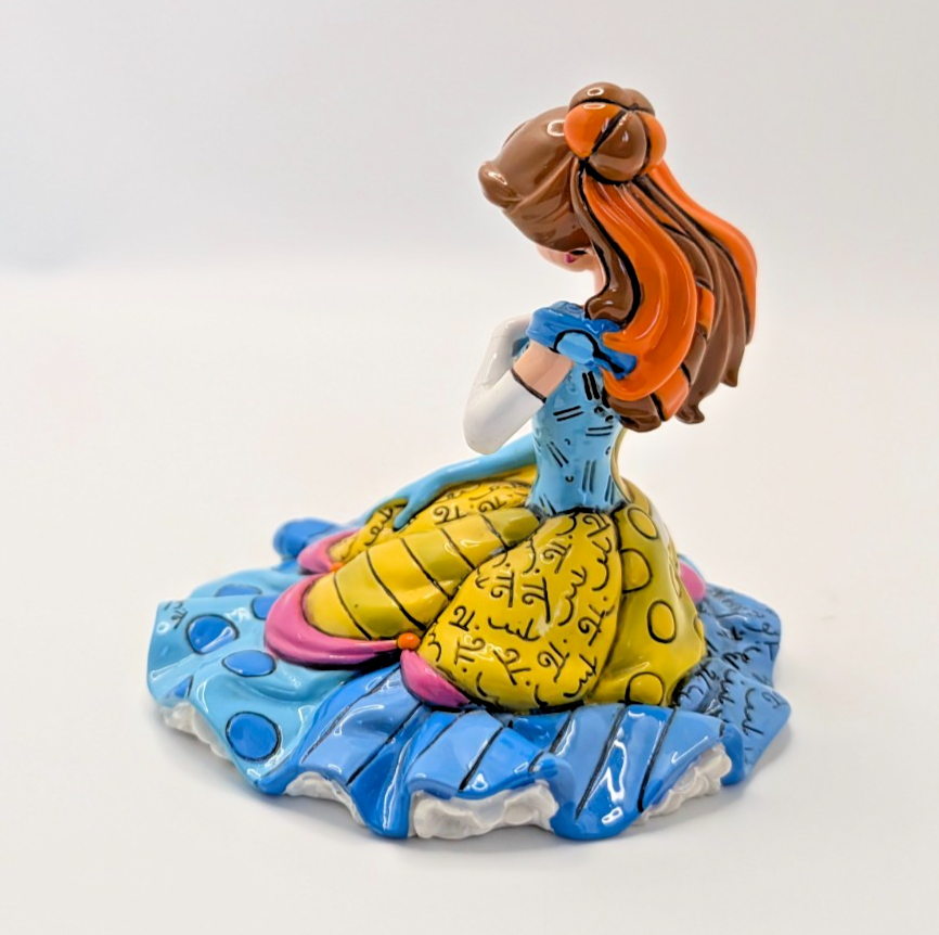 Disney Britto Belle Beauty and the Beast figurine 4030817 – character detail