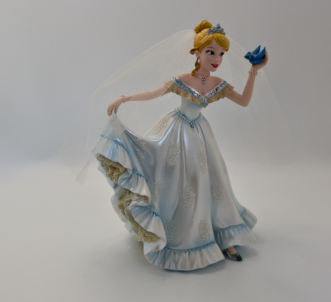 Disney Showcase Couture de Force Cinderella Bridal figurine 4045443