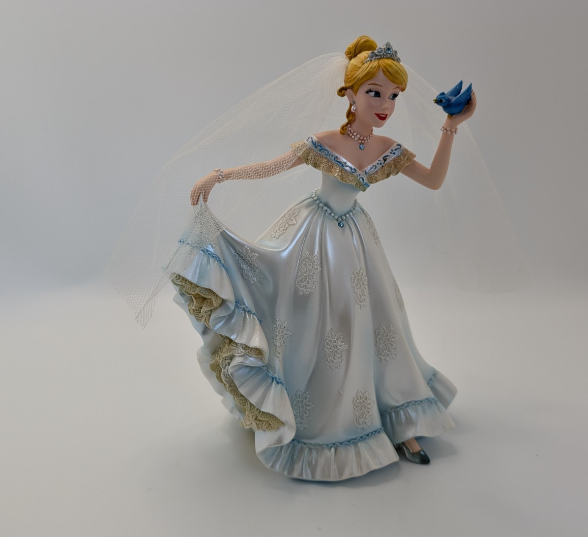 Disney Showcase Couture de Force Cinderella Bridal figurine 4045443