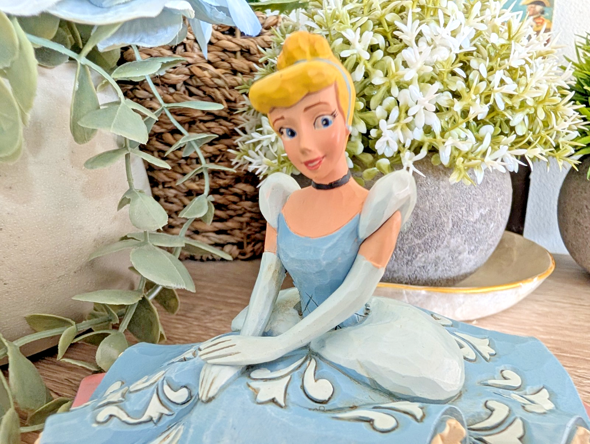 Disney Traditions Showcase Cinderella Figurine Be Charming Jim Shore Princess2