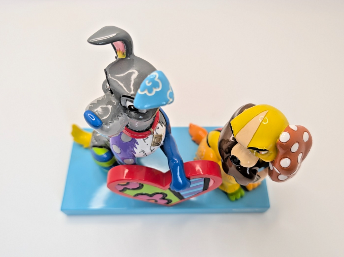 Disney Britto Lady and the Tramp 6008528 unboxed figurine - top view