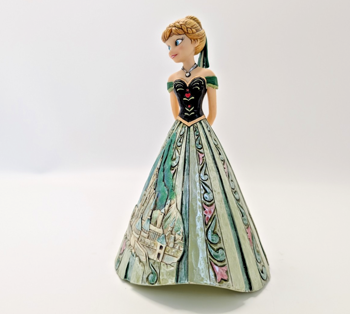 Disney Traditions Anna Arendelle Royalty 4048661 Castle Dress – detail and condition photograph 6