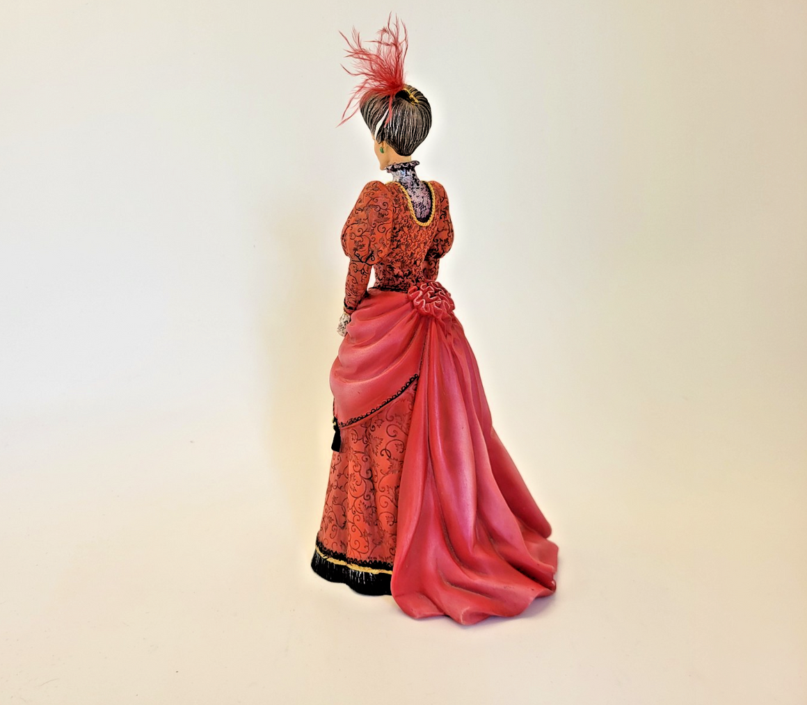 Disney Showcase Lady Tremaine Figurine Haute Couture Evil Stepmother Cinderella7