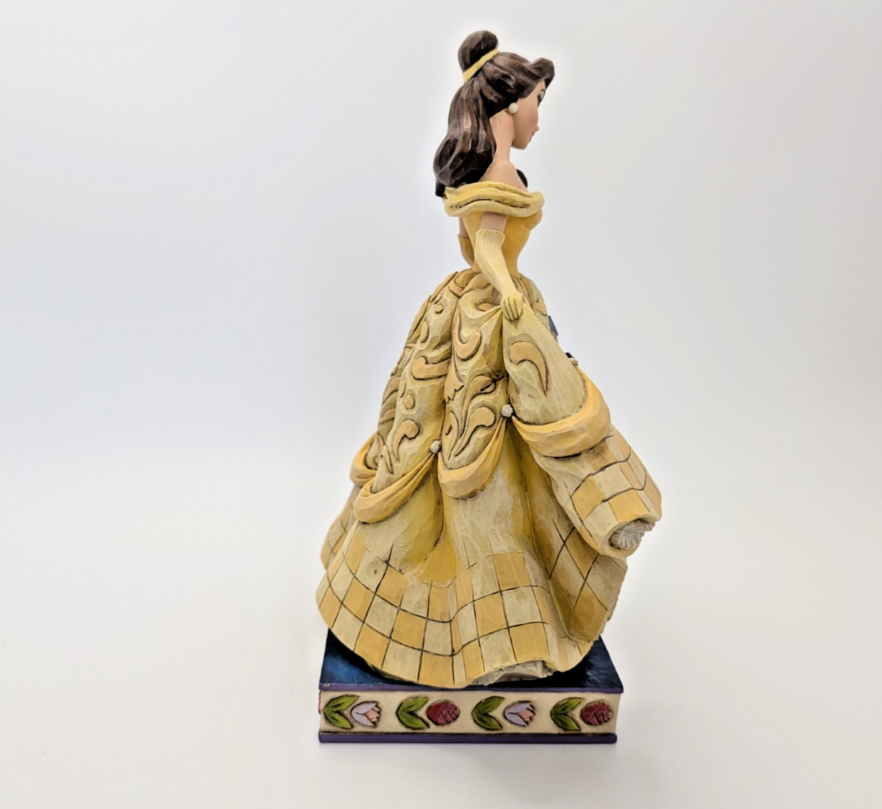 Disney Traditions Showcase Belle Moonlit Enchantment Figurine Beauty Jim Shore12