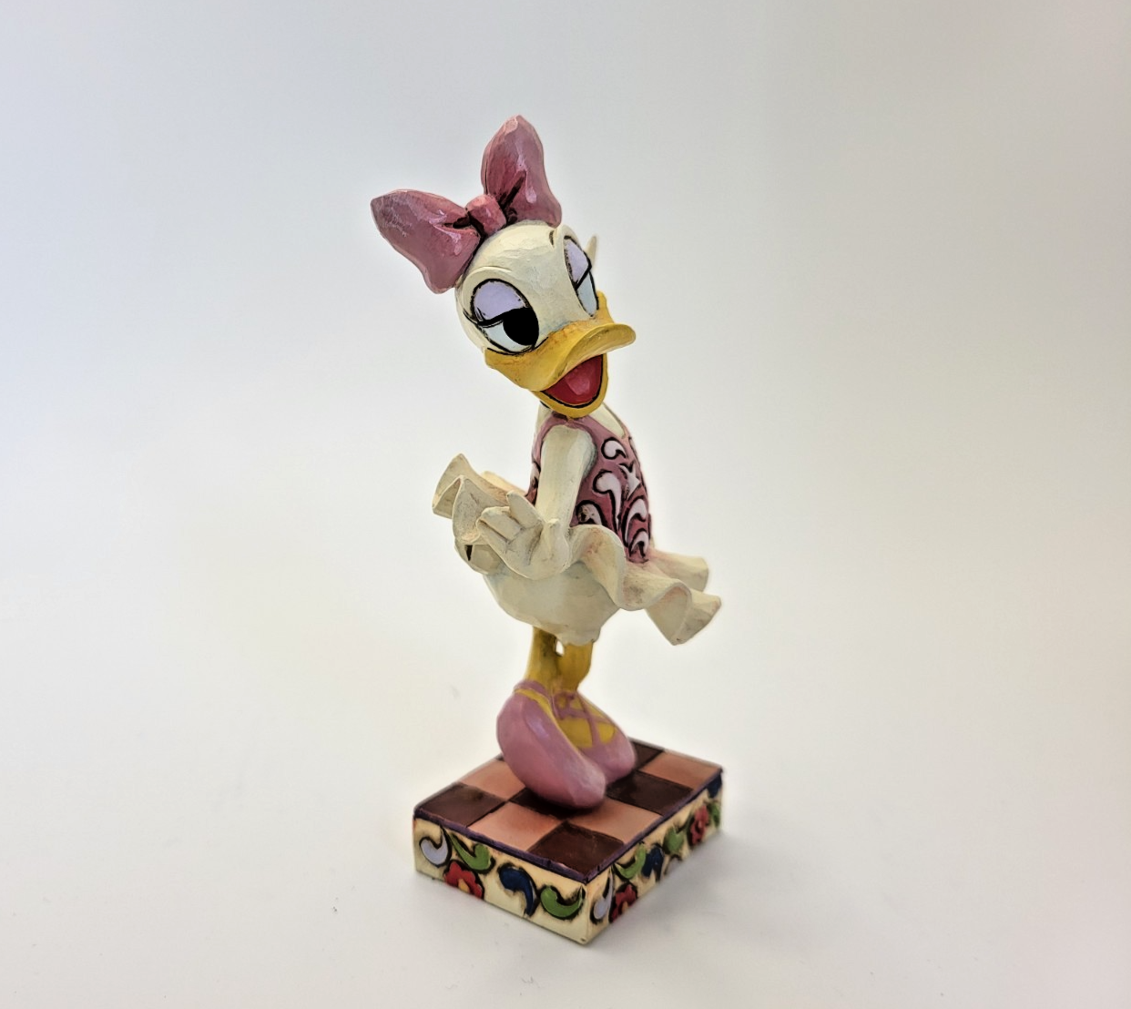 Disney Traditions Showcase Daisy As The Sugar Plum Fairy Figurine Duck Jim Shore9