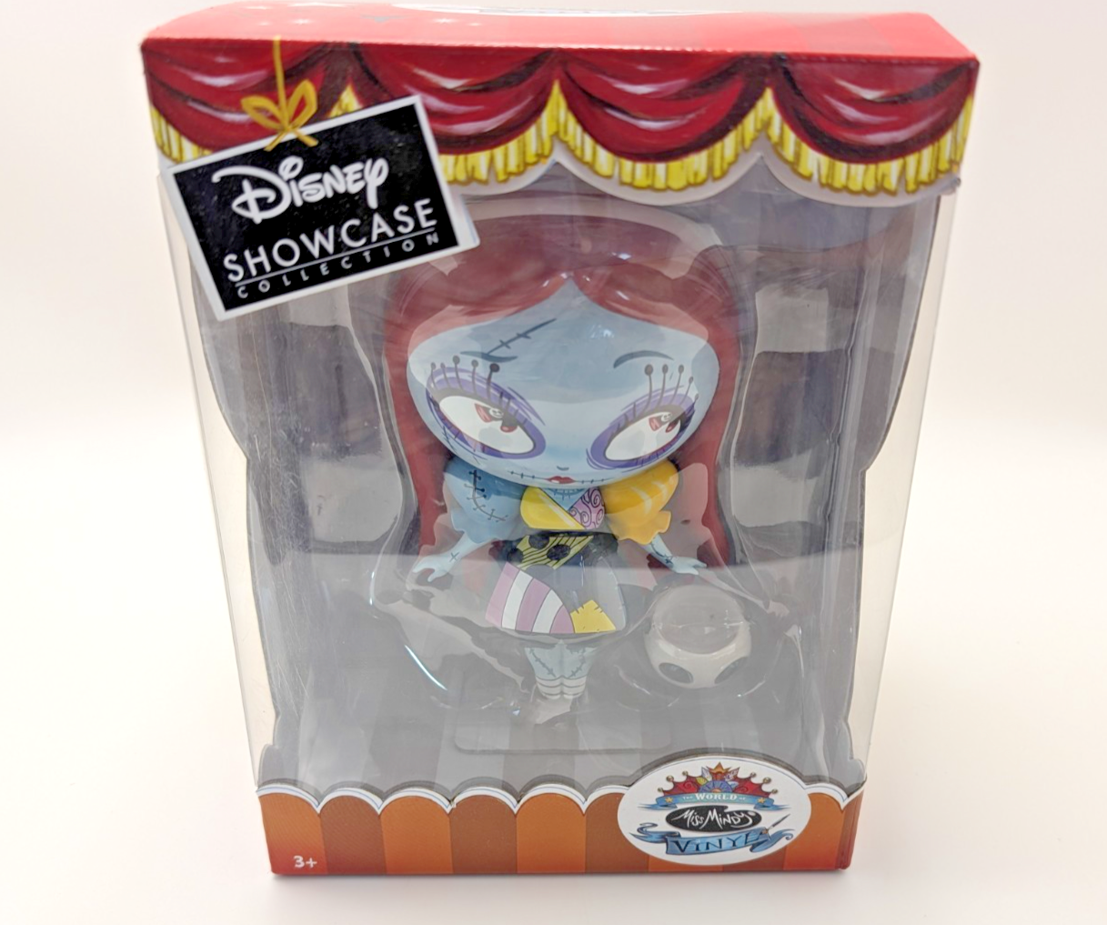 Disney Showcase Miss Mindy Sally Vinyl Nightmare Before Christmas Boxed0