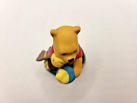 Winnie The Pooh  Disney Grolier Premier Edition  Porcelain Ornament Figure6