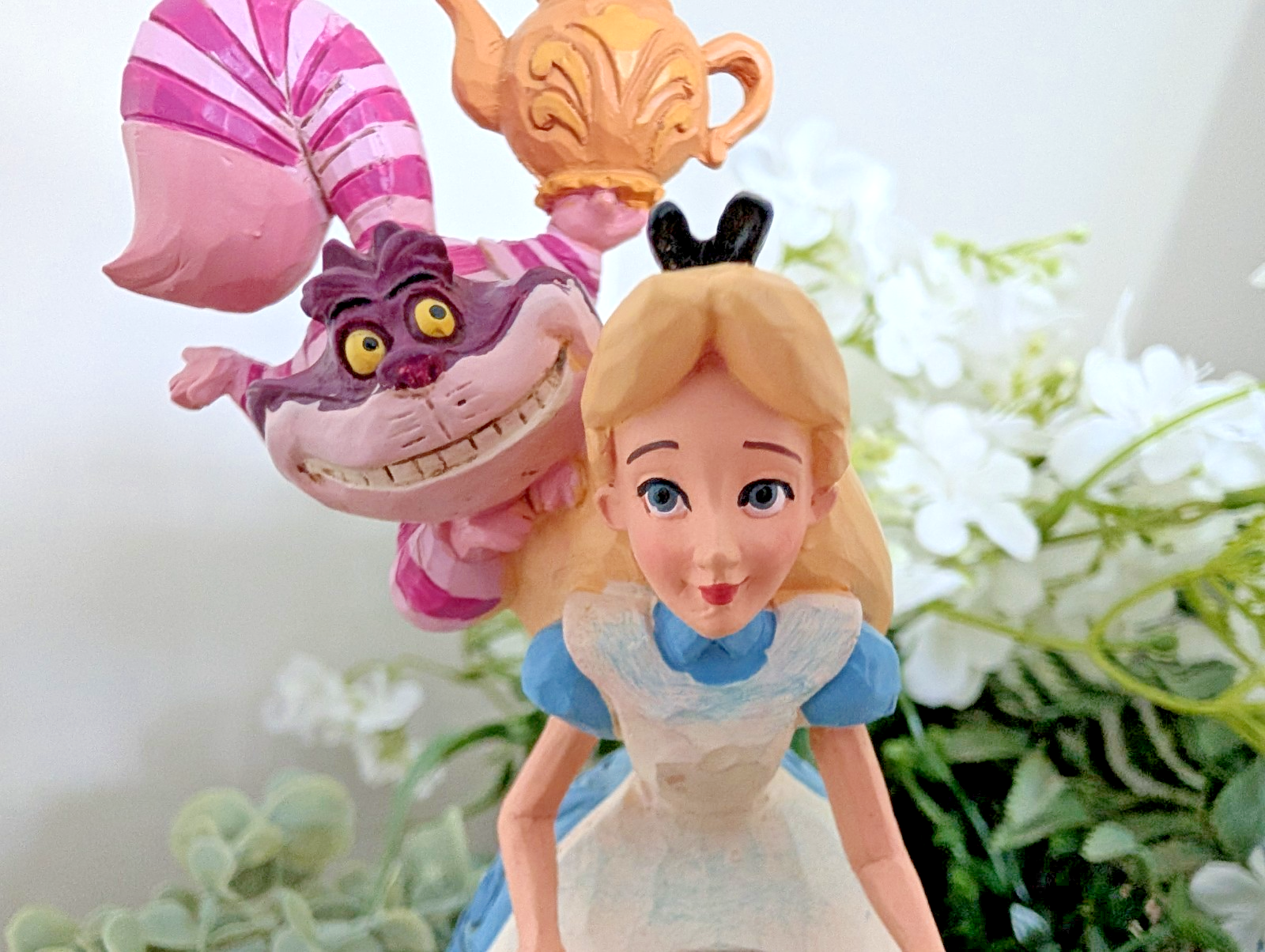 Disney Traditions Alice in Wonderland We're All Mad Here figurine photo 5