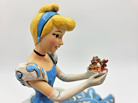 Disney Traditions Cinderella Figurine Caring And Couragious Ornament Jim Shore13