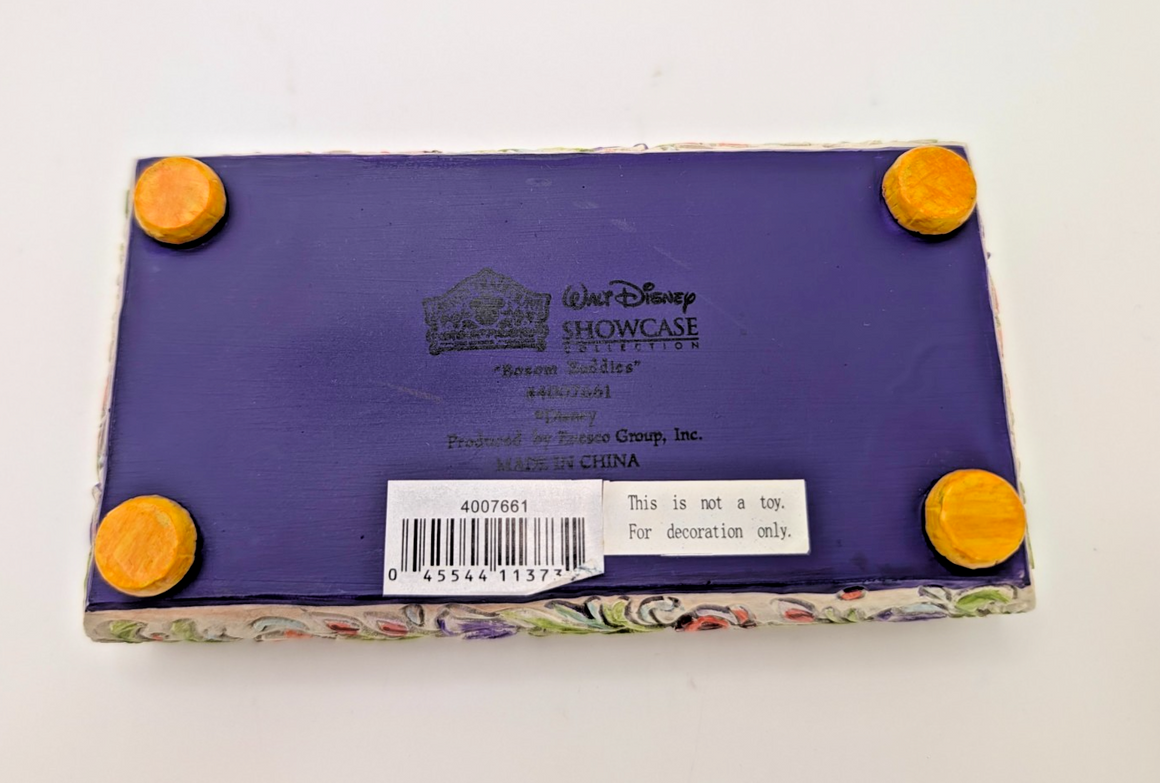 Disney Traditions Bosom Buddies Jaq and Gus trinket box 4007661 - included items overview