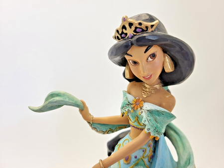 Disney Traditions Showcase Jasmine Shining Shimmering Splendid Figurine Aladdin14