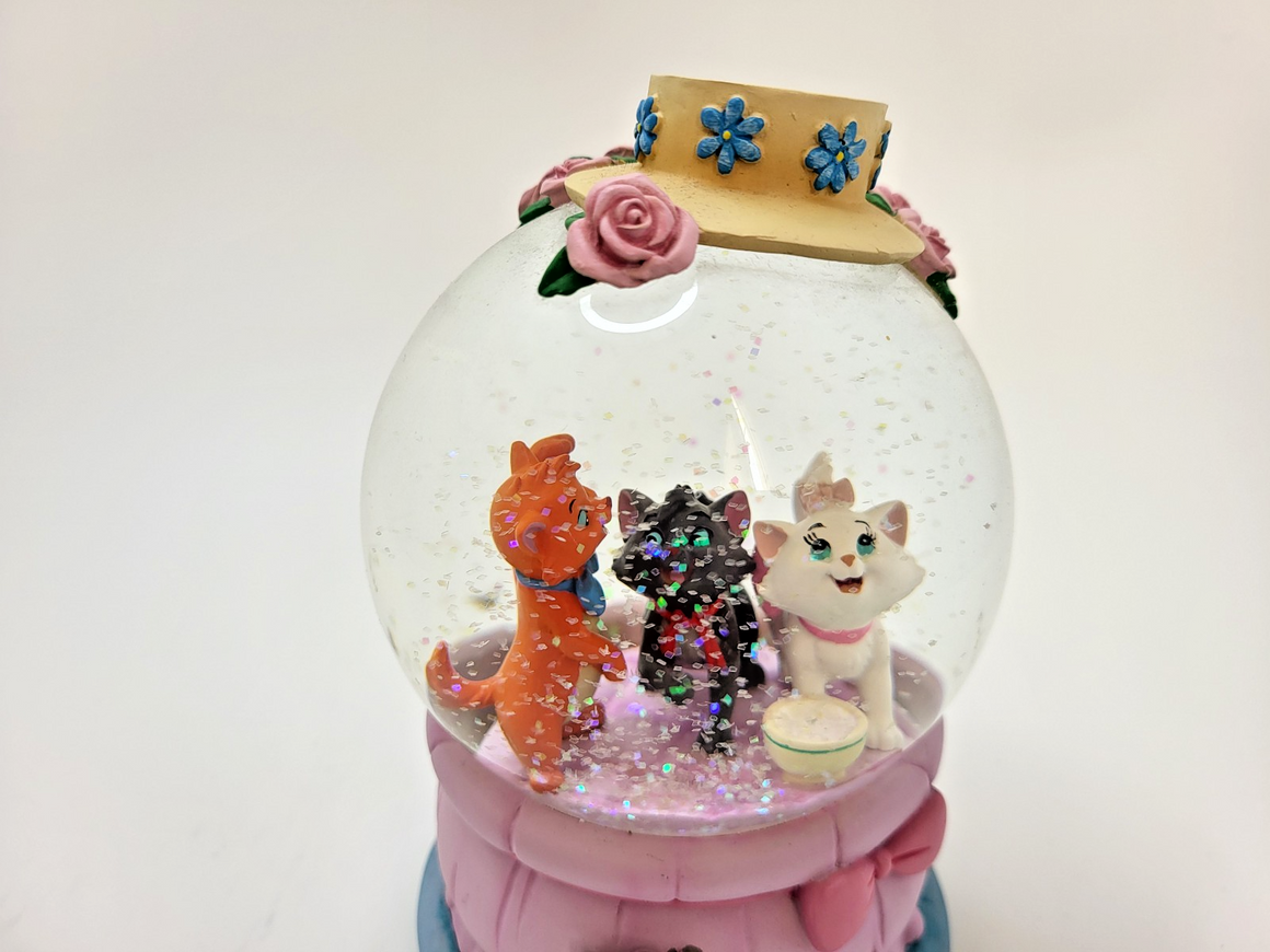 Disney Aristocats Snowglobe Disneyland Paris Exclusive Aristocats Kittens Marie11